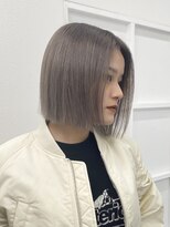 シュウ(shu)&nbsp;切りっぱなしミニボブ/グレージュカラー