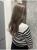 ミルクティーベージュ