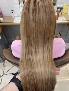 ネオリーブ チロル 横浜西口店(Neolive CiroL.) 後ろ姿マイナス10歳☆超音波ケア髪質改善　艶髪　【横浜】