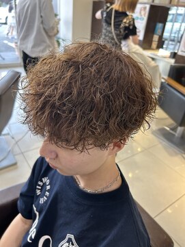 フォルテ 草薙店 波巻きパーマ ブラウンカラー