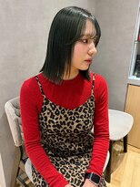 ジルバイジアン(JILL by GIEN)&nbsp;くすみグリーン/切りっぱなしミディアム/ストレート