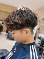 ミズチャーム(Ms.CHARM)&nbsp;刈り上げマッシュ/メンズカット/メンズパーマ/外苑前