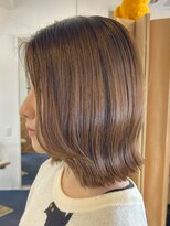 ディッセンバー 伊勢崎(December) 切りっぱなしボブ/ミニボブ/似合わせカット/ヘーゼルベージュ