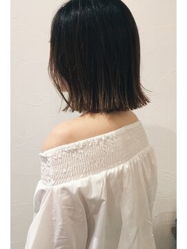 マウロア(MAULOA) 【MAULOA】切りっぱなし グラデーション ストレート ボブ