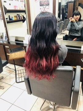 モードケイズ 阿倍野店(MODE K’s) 個性的グラデーションカラー