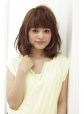 スタイリングが簡単！大人かわいい愛され内巻きミディ