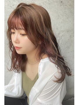 エミュ 天文館店(eMu) アッシュベージュ×インナーカシスピンク