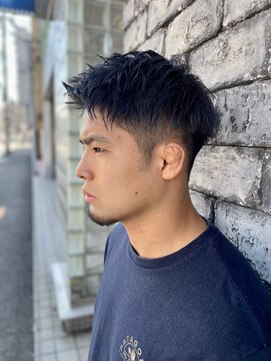 ブリッツバイレボ 船橋(BLITZ by REVO) ウルフ/アッシュブラック/カルマパーマ/ベリーショート[船橋駅]