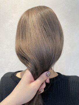 ルーム(Luum) ショコラグレージュ