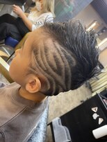 バフォ(BAЖHO)&nbsp;アシメバリアートショートスタイル