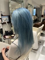 ゼンコー オモテサンドウ(ZENKO Omotesando)&nbsp;ロングカット/ペールブルー／ブルーカラーブリーチ