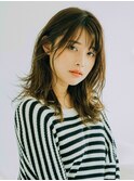無造作ミディアムレイヤーナチュラルベージュ