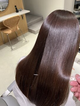 ヨキ(yoki.) ツヤロング×natural brown