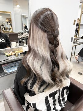 オズ 郡山駅前店(OZ) ケアブリーチベージュで柔らか質感ダブルカラーパープルで透明感