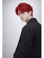 ヘアールーム アート(hair room a to by NYNY)&nbsp;レッドカラー×フェザーパーマ