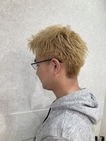 イサ(ISA.) 金髪×スパイキーショート