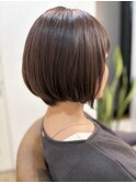 イルミナカラーで魅せる大人の透明感ショートボブ
