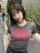 シャチューアオヤマ(SHACHU AOYAMA) オリーブカラー×ボブ