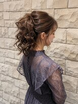 サロンド ノワ 本通(salon de Noix)&nbsp;ポニーテールアレンジ