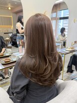 シーテ(Ciete)&nbsp;柔らかく艶めく、大人の透明感ロング