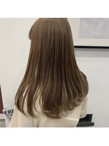 グレージュカラー