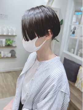 モリオフロムロンドン 松戸店(Morio from London) 【松戸 岩口】センターパート刈り上げハンサムショート