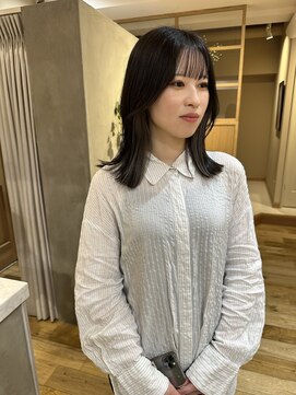 スムーク(smuk) 【smuk/スムーク】ぷつっとミディ/切りっぱなし/インナーカラー