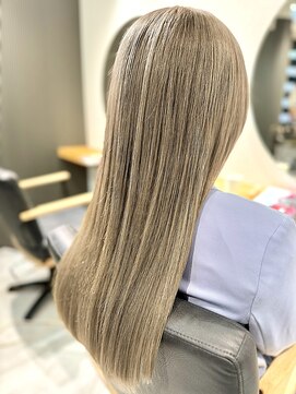 ミエルヘアーエスト 新宿店(mielhair est) ハイトーンアッシュベージュ