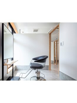 《ゆったり空間×完全指名マンツーマン》周りを気にせずゆったり寛げる空間…贅沢なサロンタイムをお届け。