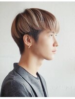 ミスグランディーヴィラス(Miss Grandee VILLAS)&nbsp;ブリーチ2ブロック/刈り上げマッシュ/分け目なし