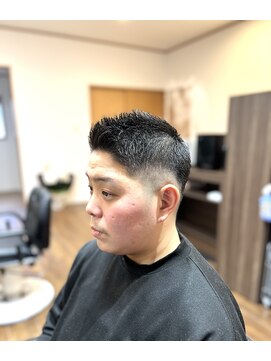 ヘッドハンター(HEAD HUNTER) フェードカット