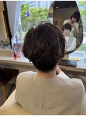 【中村　川崎】ゆるめパーマで作るふんわりショート
