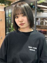 ユニバイリサ 天神大名店(uni by risa)&nbsp;ハイライト バングカラー オリーブグレージュ 顔周りレイヤー