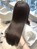 ザックラフィネ(ZACC raffine)&nbsp;ショコラアッシュ/艶カラー/レイヤーカット/大人可愛い