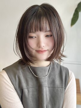 ビューエヒメ(VIEW EHIME) 小顔可愛いレイヤーカット×アッシュカラー20代30代40代