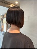 前下がりボブ