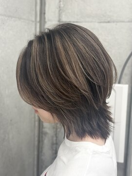 ミリィバイアヤラ 船橋店(MIRYI by ayala) 【AYAKA】ウルフカット/ベージュ/ハイライト