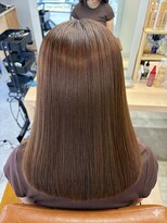 クア(qua)&nbsp;【北千住】自然な丸み★髪質改善縮毛矯正で作るしなやかなツヤ髪