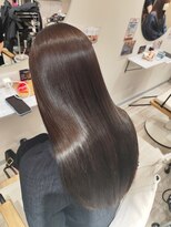 ククラ(CuCuLa)&nbsp;髪質改善enel×透明感のあるアッシュベージュカラー