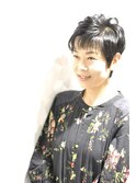 ツヤツヤ フェミニンショート