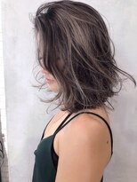 ノク(nok)&nbsp;ハイライトミディアムボブ_メルティカラー似合わせカット