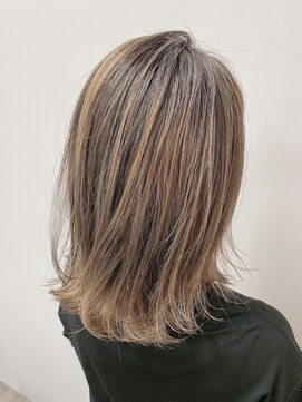 クロムス(clomus) 【clomus】ミルクティーバレイヤージュ