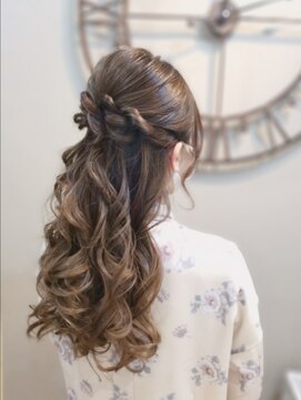 ヘアセットサロン ミント(Hair set salon MINT) ルーズハーフアップ