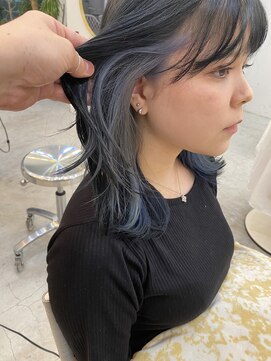 ロミー 本厚木(ROMMY.) ミディアムレイヤー×イヤリングカラー