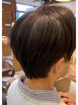 ディア アアルト 本厚木駅前店 50代 60代 70代 ミセスショート 【ディアアアルト 秀島拓実】