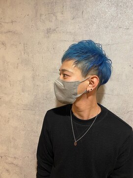 アイ アム ヘアアンドリラックス(i am hair&relax) ブルーヘアー×ショート