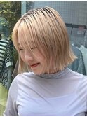 外ハネでラフに◎大人気のぷつっとボブ