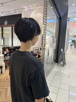 コムズ 藤沢(COM'S) ショート暗髪マッシュヘアショート