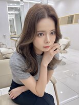 マウル 栄(MAEUL)&nbsp;レイヤーカット　韓国ヘア