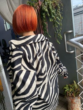 ペッシェ(pesce) ブリーチカラー/ハイトーンカラー/インナーカラー/ダブルカラー